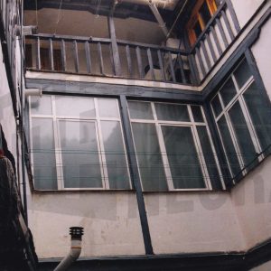 Corredores de una corrala en la Calle Infantas de Aranjuez