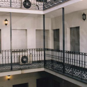 Corredor de una corrala en la Calle Capitán de Aranjuez