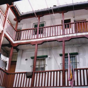 Corredores en una corrala de la Calle Stuart en Aranjuez