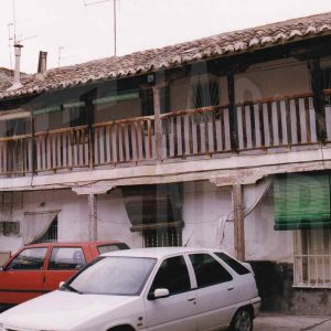 Corredor y patio en una corrala, actualmente en estado ruinoso, en la Calle San Antonio de Aranjuez