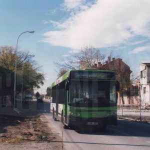 Autobús urbano en la carretera de Toledo en Aranjuez