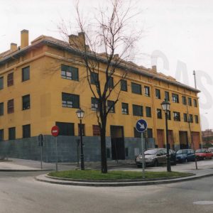 Edificios en la Calle Capitán esquina Camino de Ontígola en Aranjuez