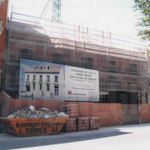 Edificio en construcción en la calle de la Primavera en Aranjuez