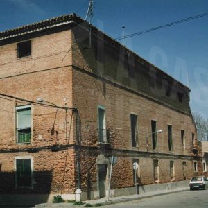 Edificios en la calle Príncipe de la Paz esquina calle Gobernador en Aranjuez