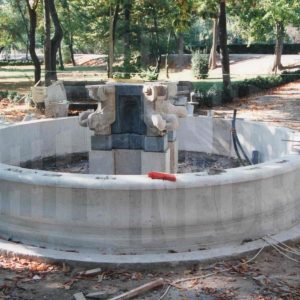 «La Casa Negra» vallada por peligro de derribo, en Aranjuez