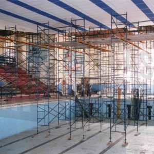 Obras de mantenimiento de la Piscina Municipal, en Aranjuez