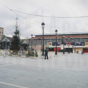 Decoración navideña en la Plaza de la Constitución en Aranjuez