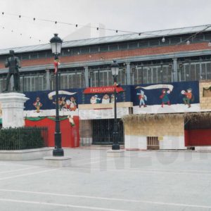 Decoración navideña en la Plaza de la Constitución en Aranjuez
