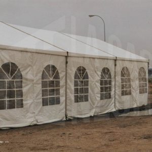 Carpa para la inauguración de la iluminación de la antigua carretera Nacional-IV en Aranjuez a cargo del Presidente de la Comunidad de Madrid, Alberto Ruiz-Gallardón