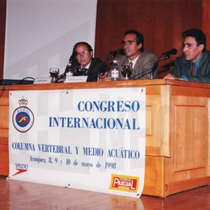 Primera jornada del I Congreso Internacional de Columna Vertebral y Medio Acuático en el Centro Cultural Isabel de Farnesio en Aranjuez