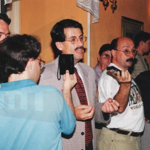 El alcalde José María Cepeda se dirige a los asistentes en la cena de recepción del Ayuntamiento de Aranjuez a los deportistas ribereños destacados en la temporada 97-98