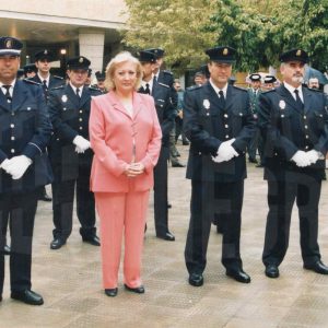 Policías y otras personas durante los actos de la Fiesta de la Policía en Aranjuez