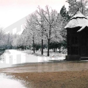 Jardín de la Isleta en el Jardín del Isla en Aranjuez tras una nevada