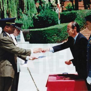 El Director General de la Guardia Civil junto con el Coronel Director de la Academia de Oficiales de la Guardia Civil, durante el acto de fin de curso de la Academia de Aranjuez