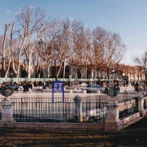 Verja del Jardín del Parterre vista desde la Calle Infantas y Carrera de Andalucía en Aranjuez