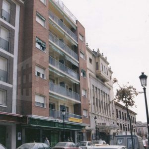 Cine Aranjuez y fachada del Edificio «Atienza» en Aranjuez