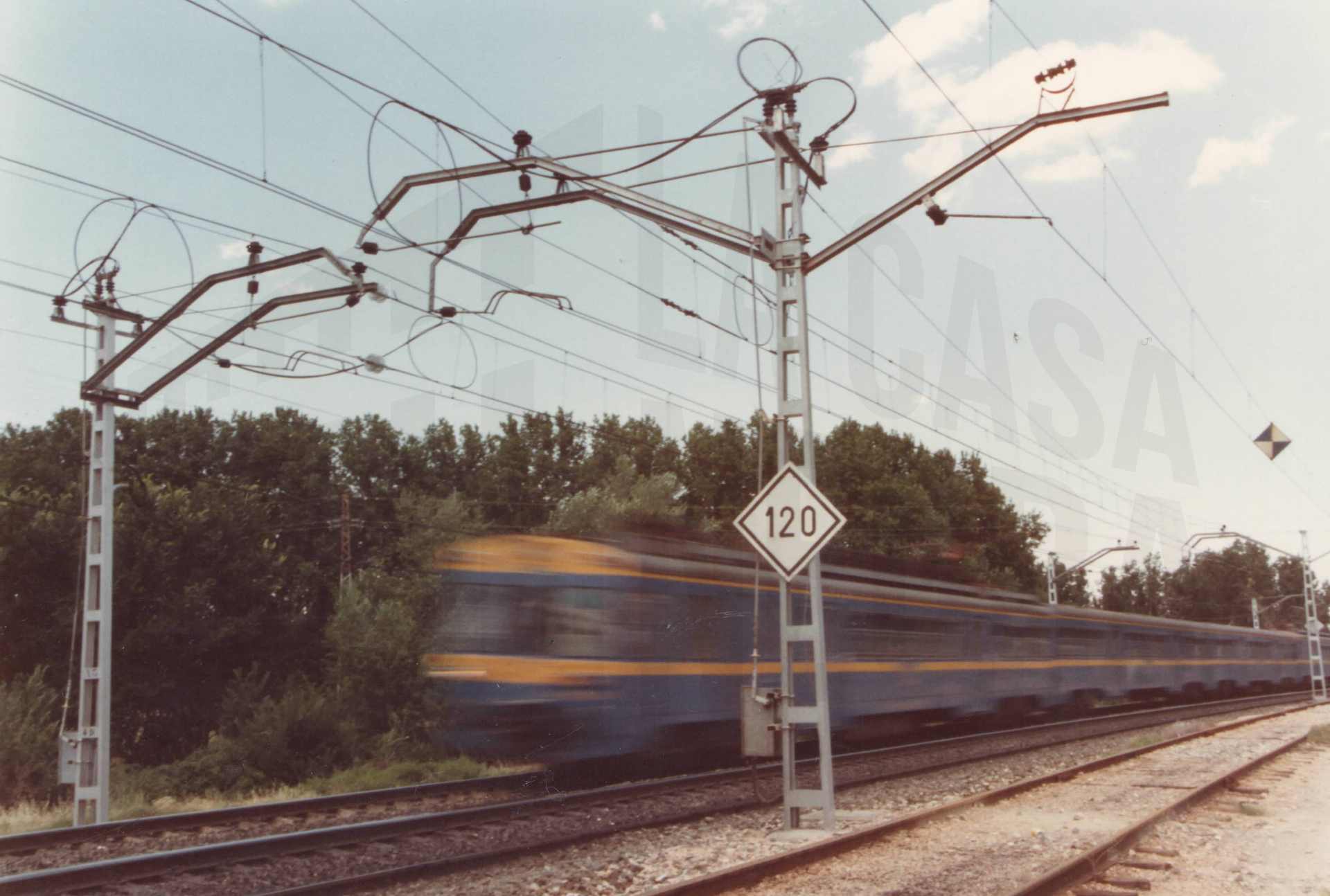 Tren en marcha