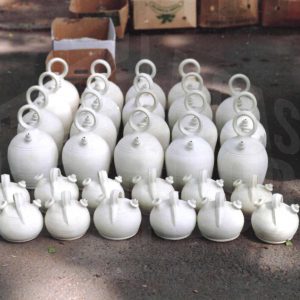 Botijos de barro blanco
