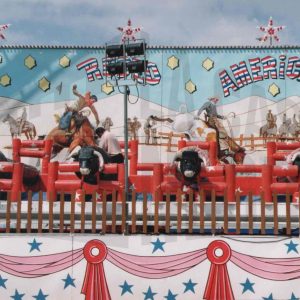 Atracción de feria: rodeo mecánico