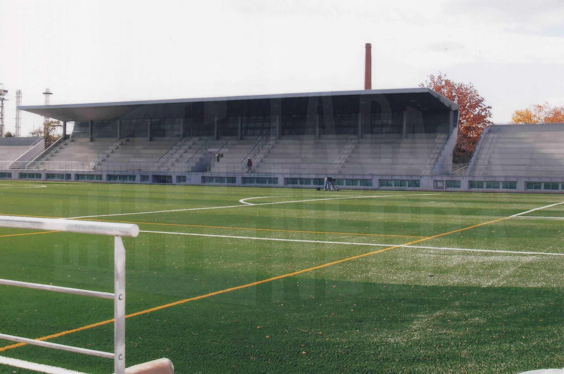 Vista parcial del campo de fútbol de la Ciudad Deportiva Las Olivas en Aranjuez