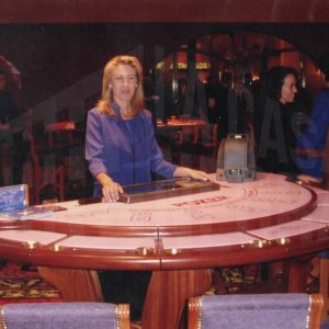 Trabajadoras del Gran Casino de Aranjuez el día de su inauguración