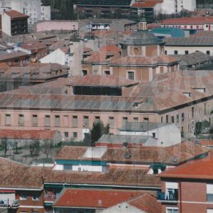 Vista aérea de la cúpula de la Iglesia de San Pascual y edificios adyacentes, en Aranjuez