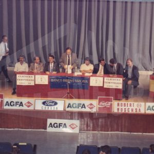 Mesa presidencial en la clausura de la temporada 92/93 del Club Natación Aranjuez
